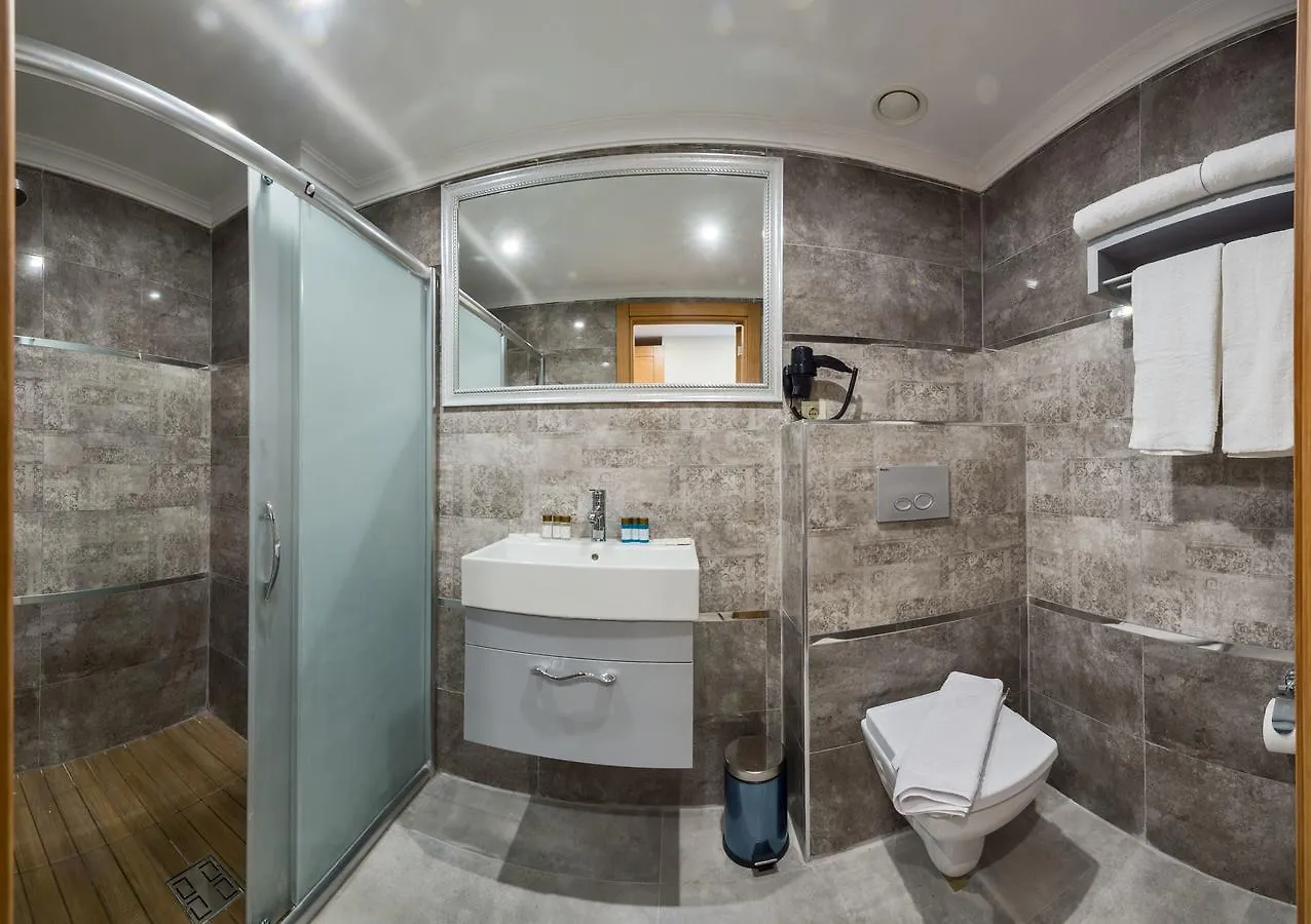 Grand Palace Hotel Istanbul