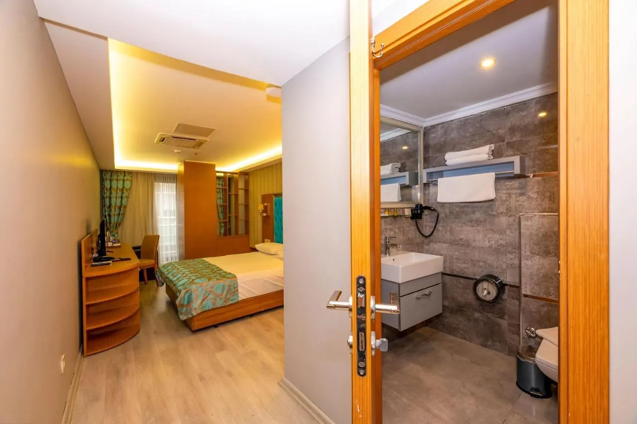 Grand Palace Hotel Istanbul 3*,  Turkey
