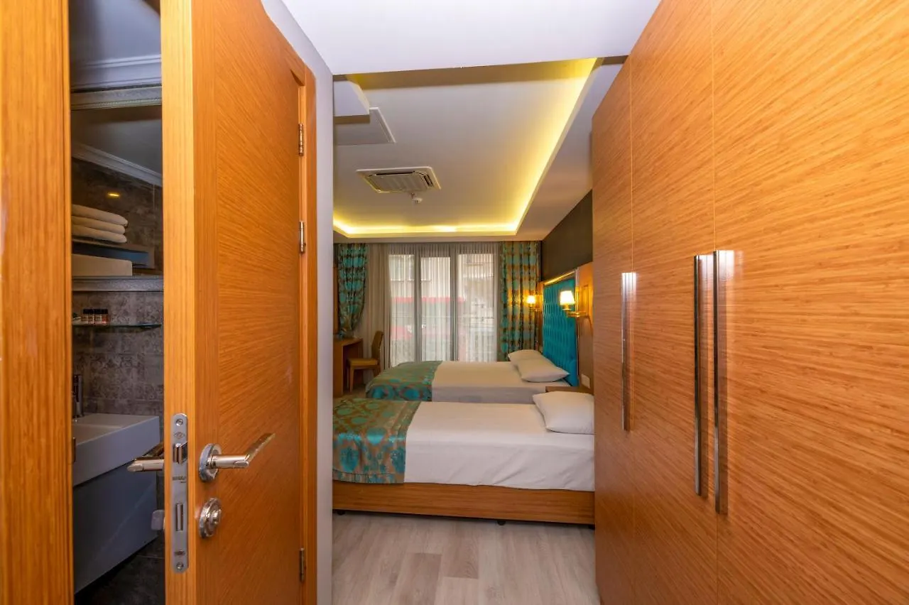 Grand Palace Hotel Istanbul