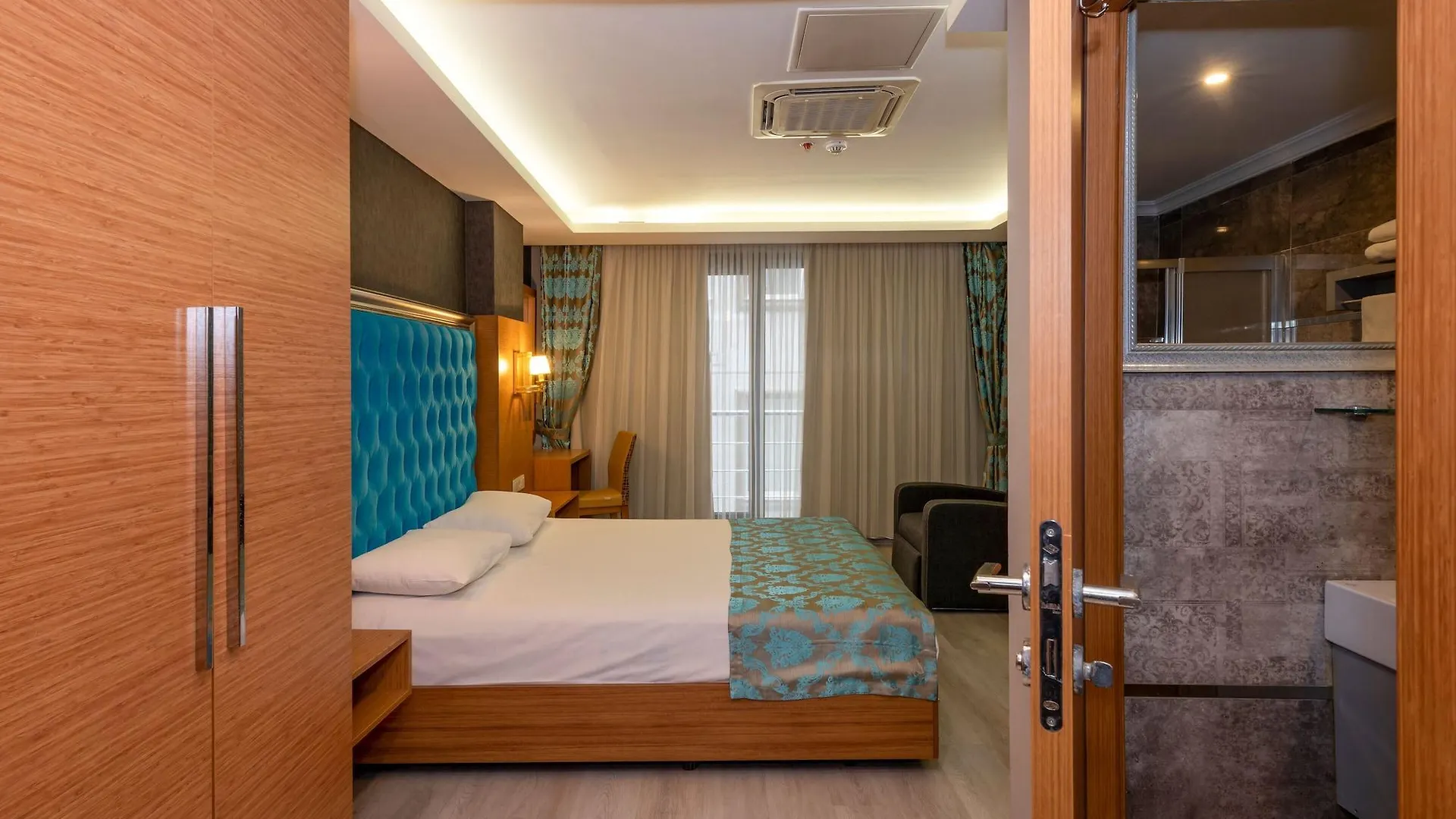 Grand Palace Hotel Istanbul