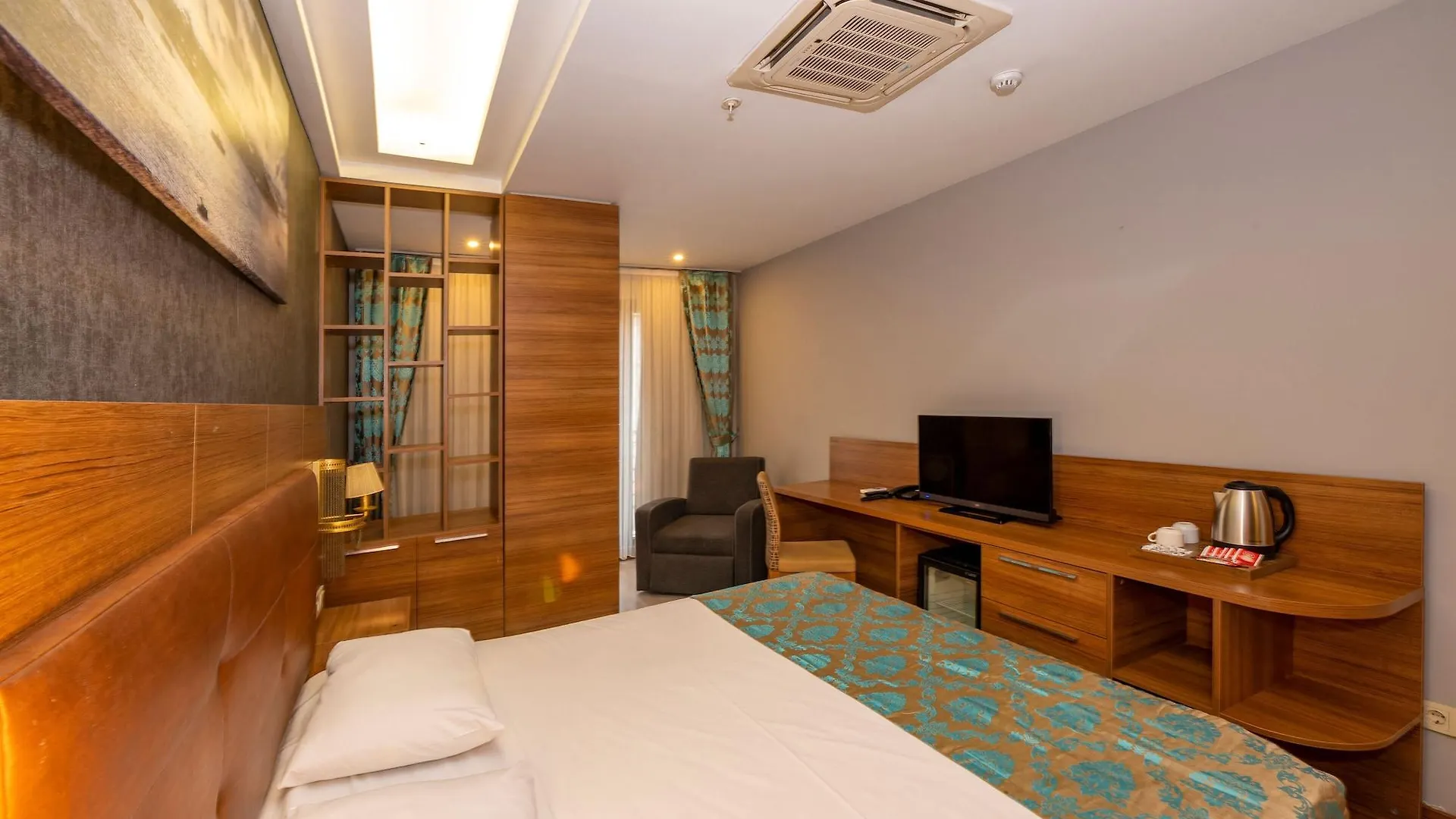 Grand Palace Hotel Istanbul